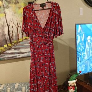 Donna Morgan Short Sleeve Faux Wrap Dress - 16W